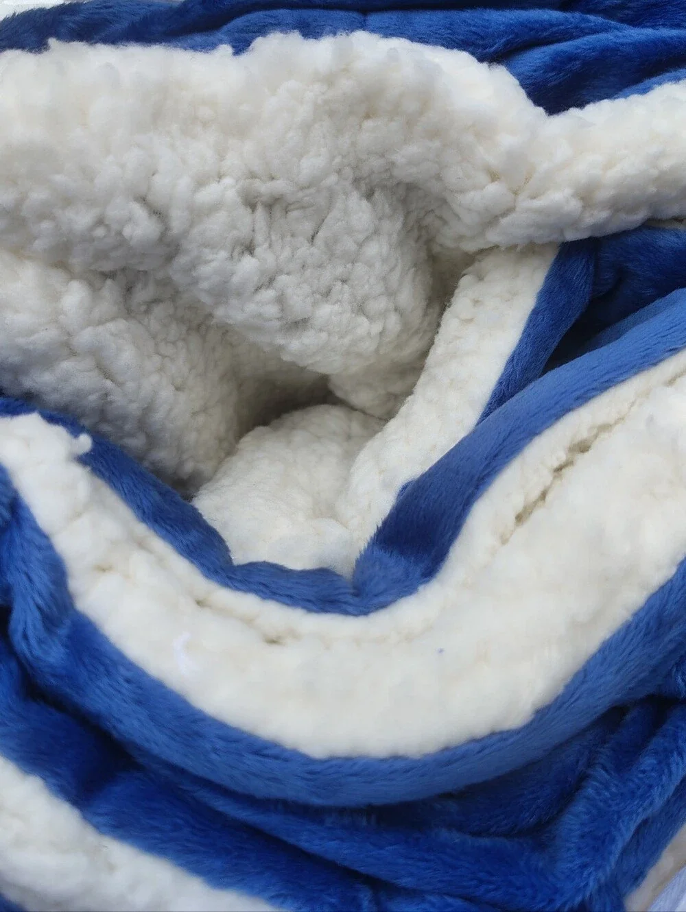 UK Childrens Hospital Plush Reversible Blue and White Sherpa Blanket